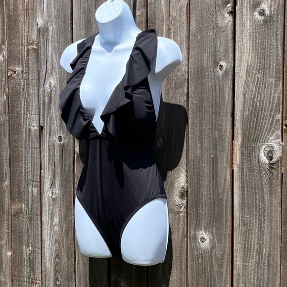 Shade & Shore black cheeky black one piece swimsuit size medium - Picture 9 of 16